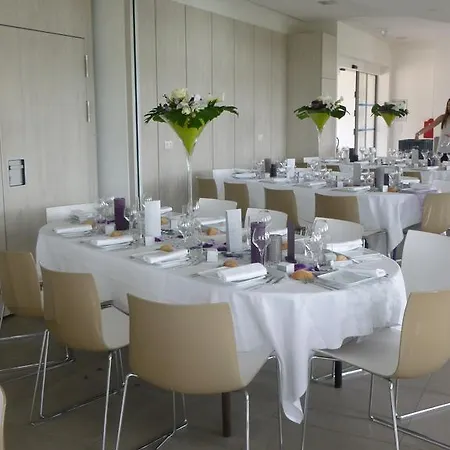 La Pommeraie Aparthotel 3*