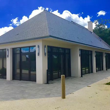 Appart hôtel La Pommeraie Bruz